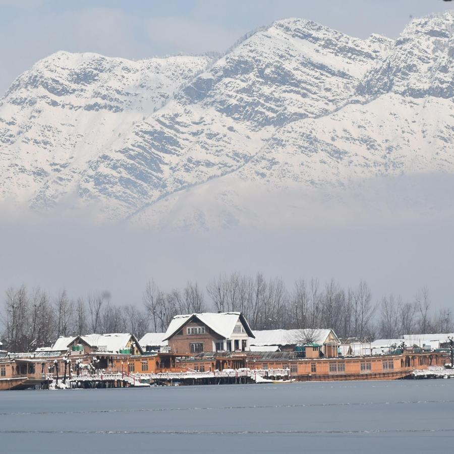 Chicago Group Of Houseboats Hotel Srinagar  Exterior photo